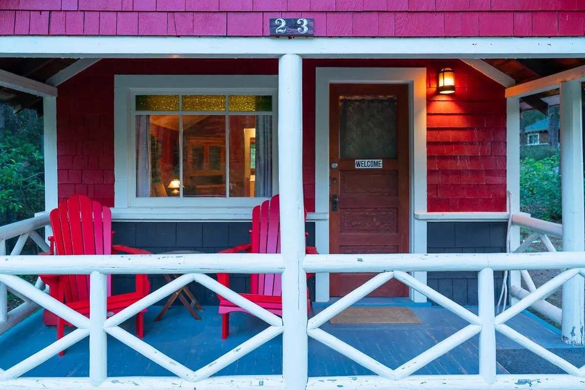 Domek alpejski Johnston Canyon Lodge & Bungalows Castle Junction Kanada