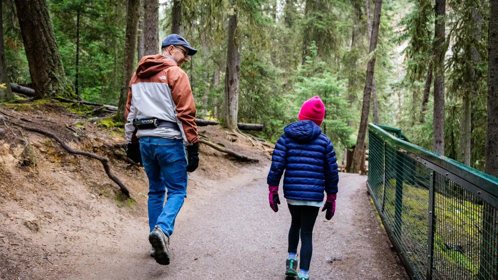 Johnston Canyon Lodge & Bungalows Castle Junction Canada